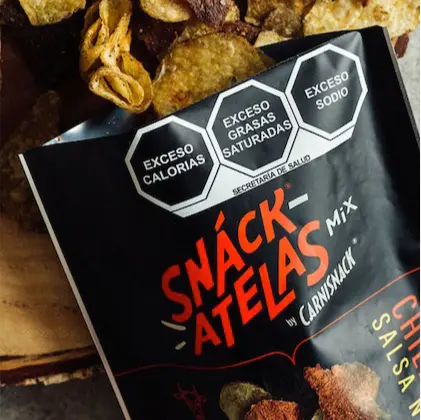 Paquete de Snackatelas de Carne Seca con Papas